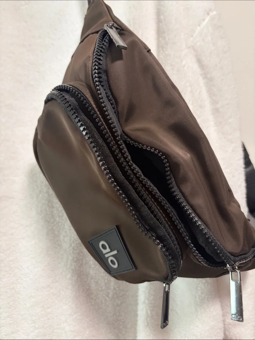 ALO Yoga Brown Waist Belt Bag with Double Zip Pockets